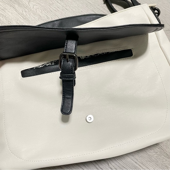 NWT EXPRESSIONS NYC Vegan Leather Large Convertible Shoulder Bag - Picture 8 of 12